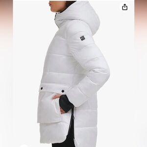 Kennet Cole New York Women’s Winter Puffer Jacket Hooded Colour White/Black